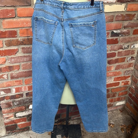 Jessica Simpson High Rise Vintage Straight Leg size 12/31 - Picture 6 of 7